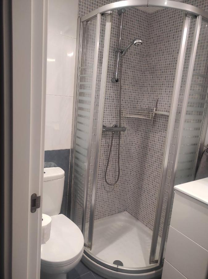 Habitacion Centro Bano Privado Piso Compartido Apartman Oviedo Kültér fotó